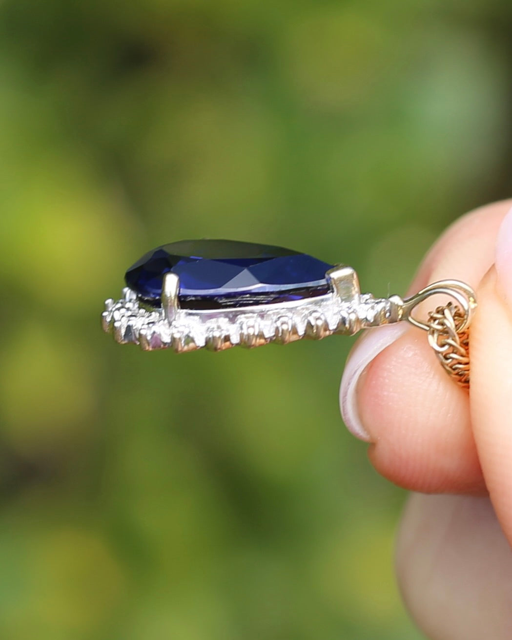 5ct Lab Grown Sapphire and Illusion Set Pendant with 2 Diamonds, 9ct Yellow Gold (some Rhoidum Plating), 2.47g