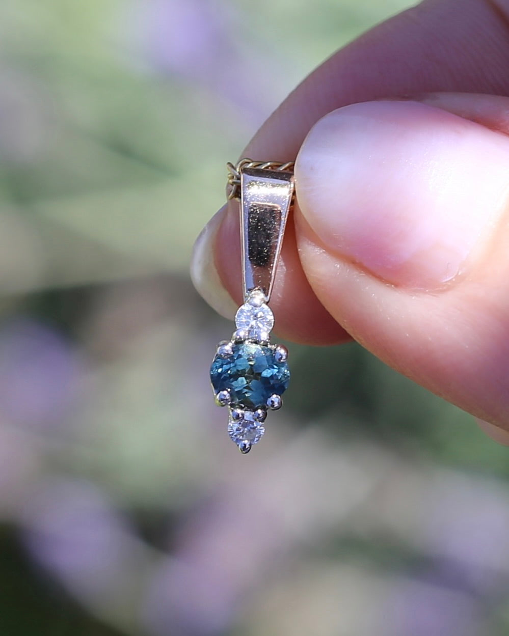 Vintage 0.55ct Parti Sapphire and 0.11ct Diamond Trilogy Pendant, 1.00g