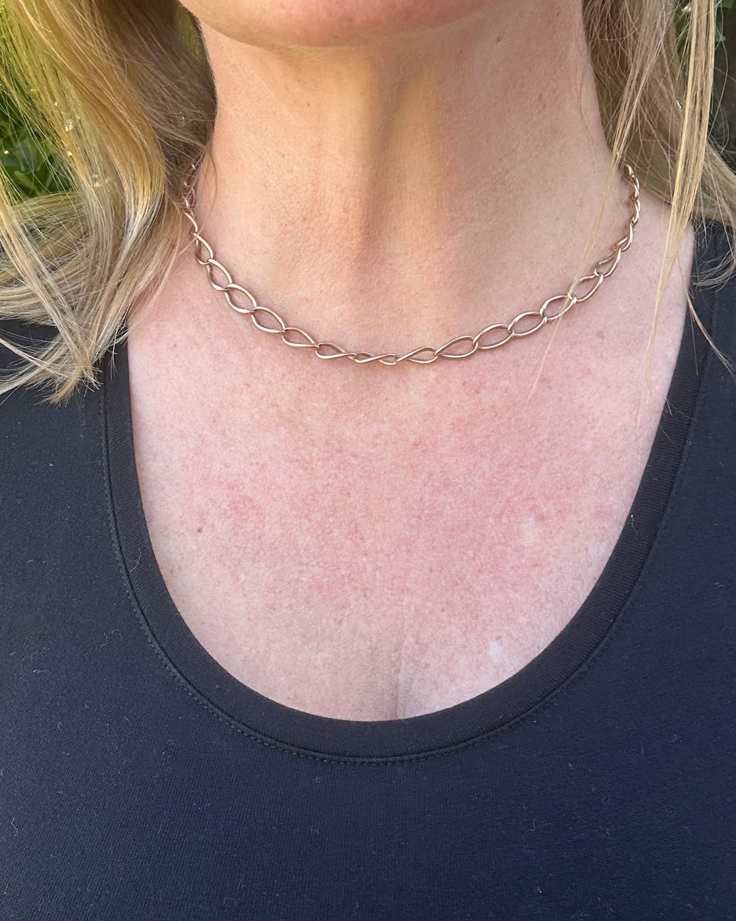 Old Rosey Gold Wide Oval Hallmark Linked Chain with Single Albert Clasp, 20.25g, 16 Inches or 41cm