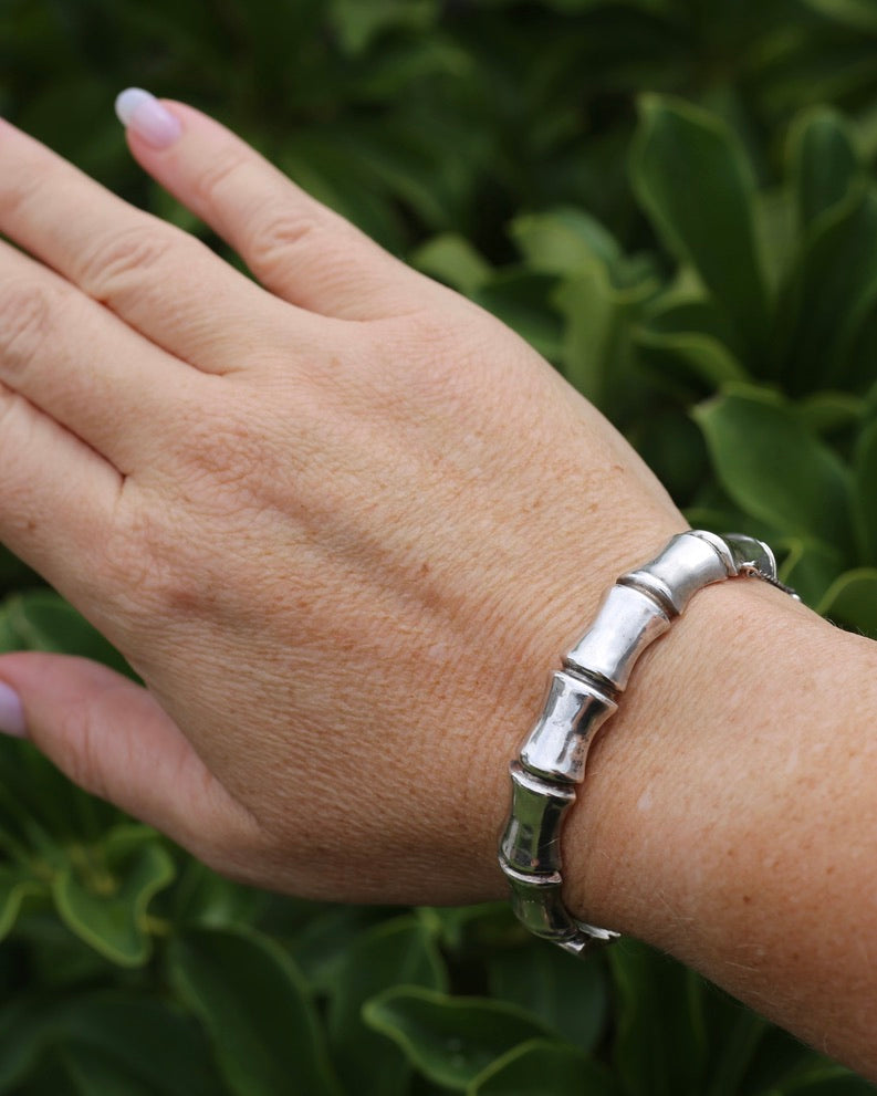 1962-1963 Birmingham Made Silver Bamboo Hinged Bangle with Safety Chain, Sterling Silver, 17.96g