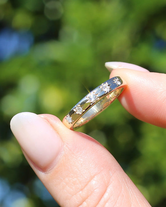 Reclaimed 9ct Yellow Gold Ring Star Set with 5 reclaimed Diamonds, size O1/2 or 7.25