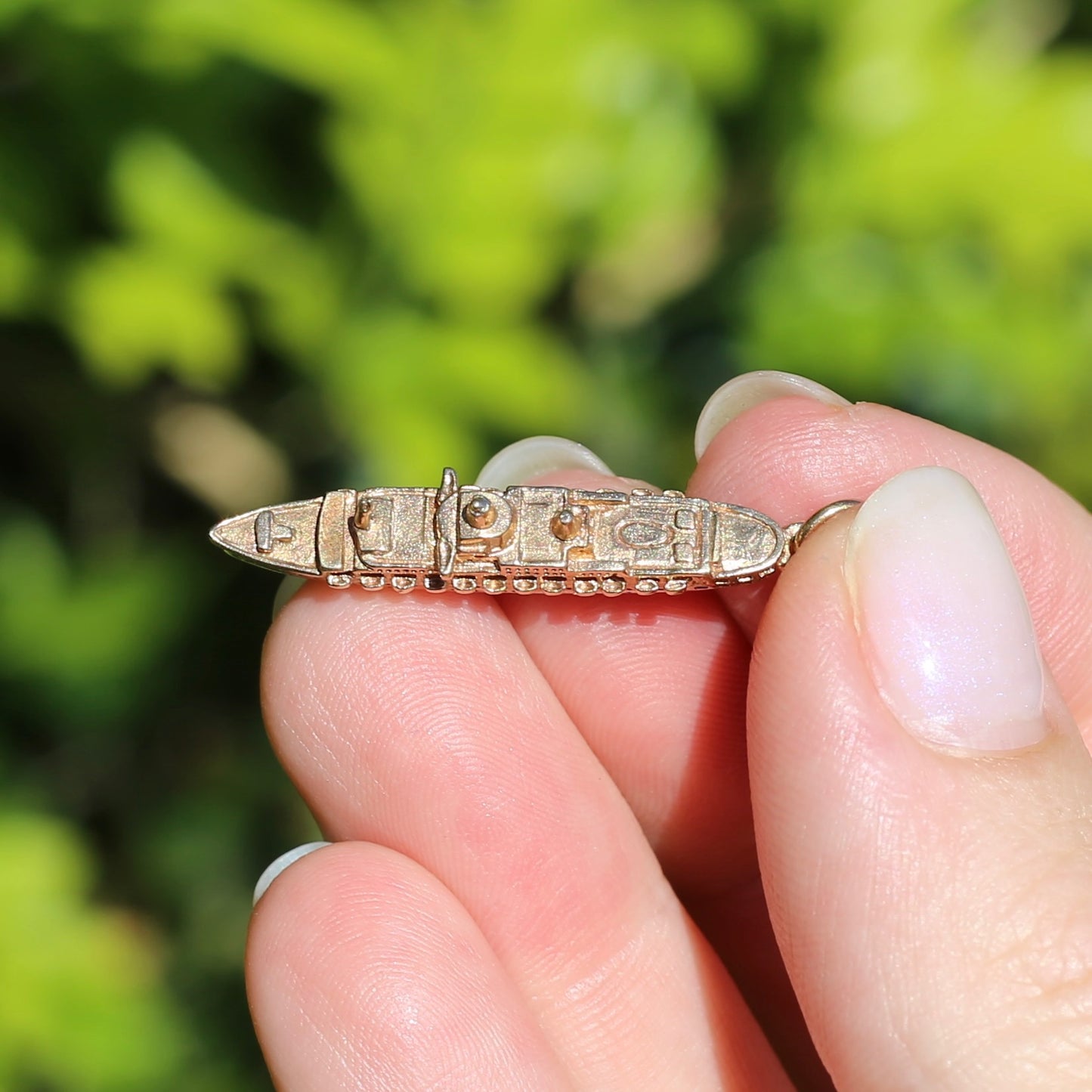 3.86g 9ct Gold Oriana Cruise Ship Charm from 1976, 9ct Yellow Gold.