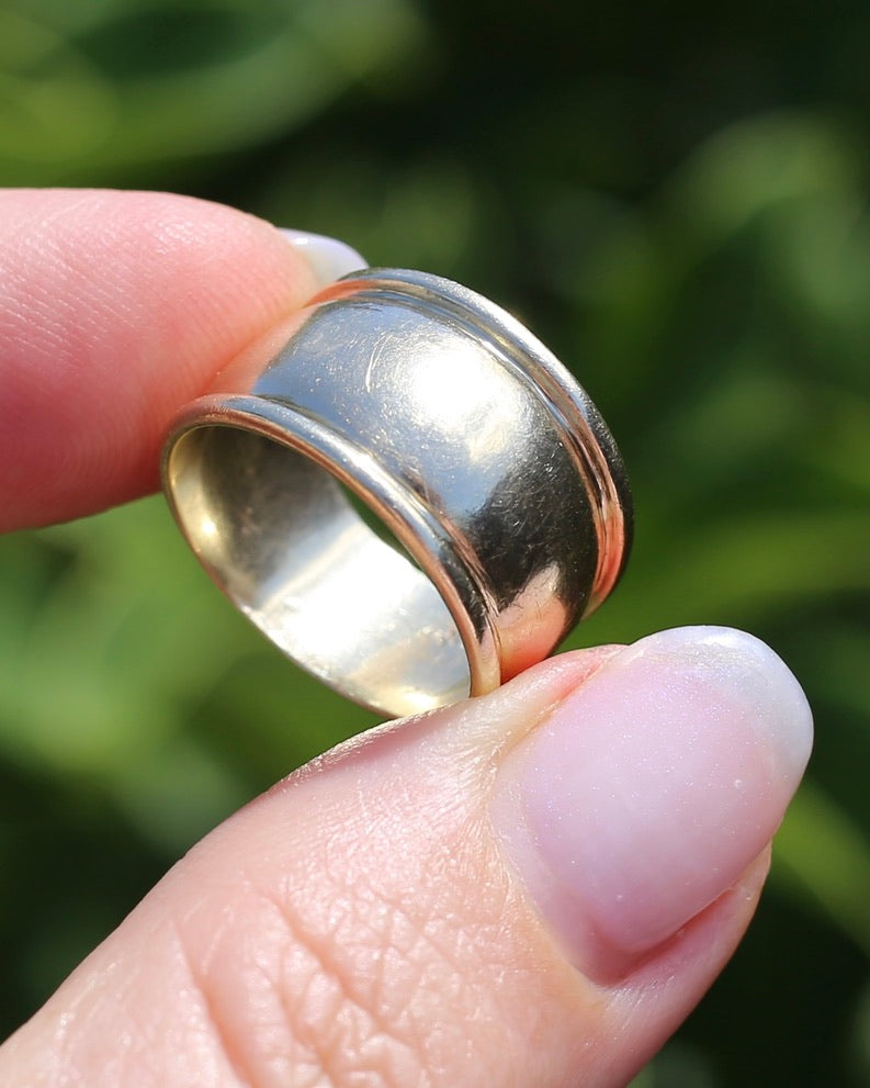 Chunky 12.8mm Domed Ring, 9ct Yellow Gold, size P1/2 or 8 (fits more like O1/2), 5.66g