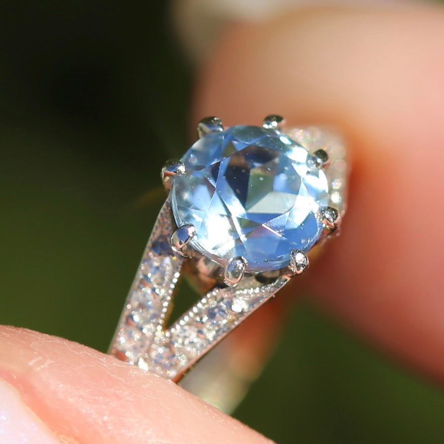 Pristine Early Australian 1930s Dunklings Blue Zircon & Diamond RIng, size L or just over 5.5