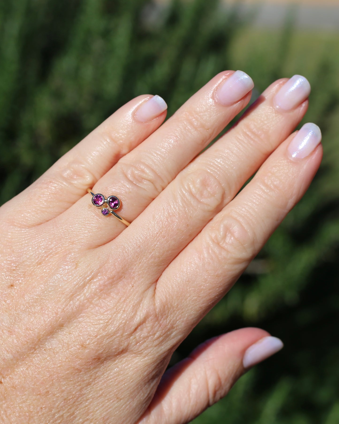 Rhodolite Garnet Three Stone Modern Bezel Set Bubble Trilogy, 9ct Yellow Gold, size O or 7.25, 1.75g