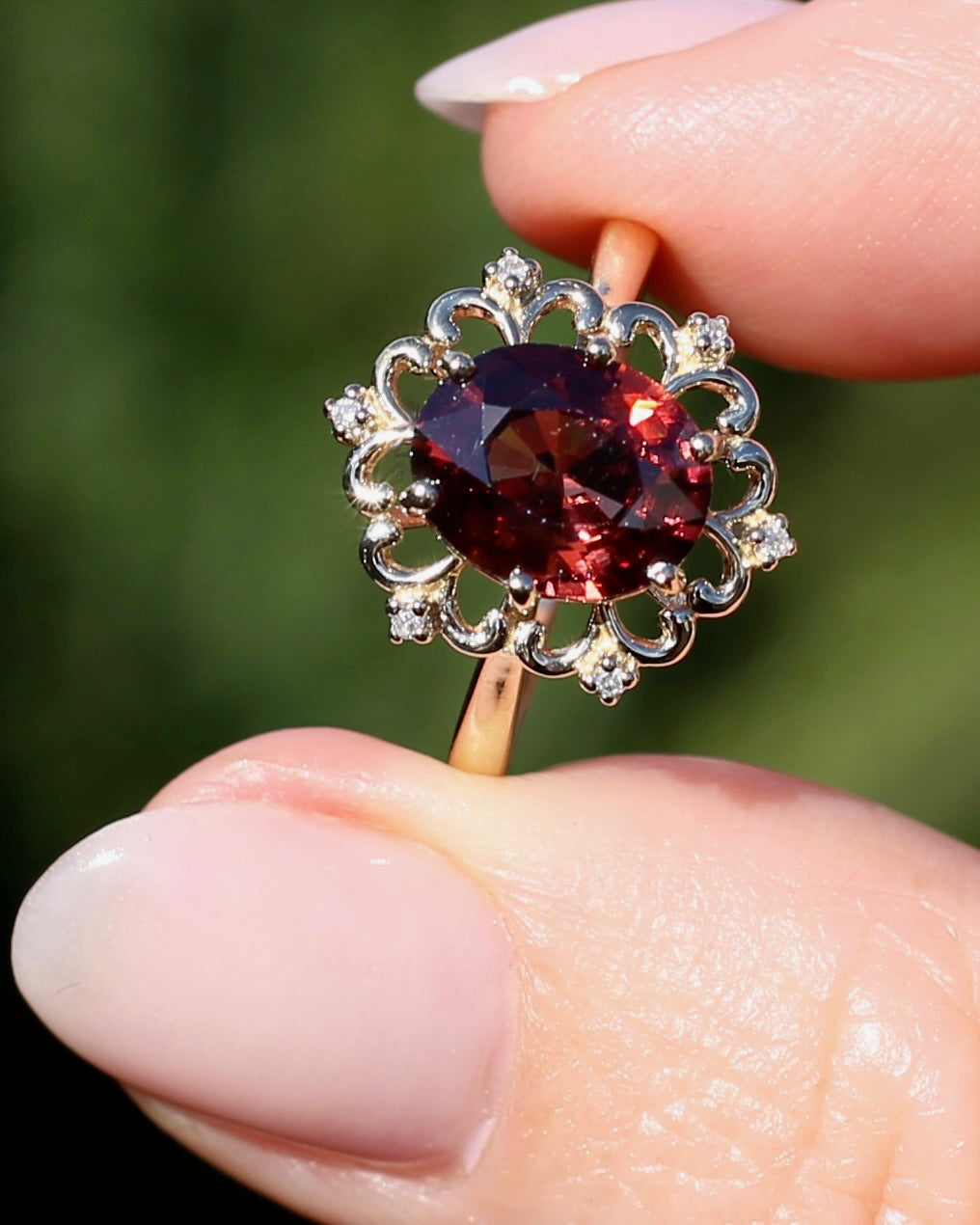Vintage 3.48ct Natural Zircon and Diamond Ring, 9ct Yellow Gold , size O or 7.25 with valuation