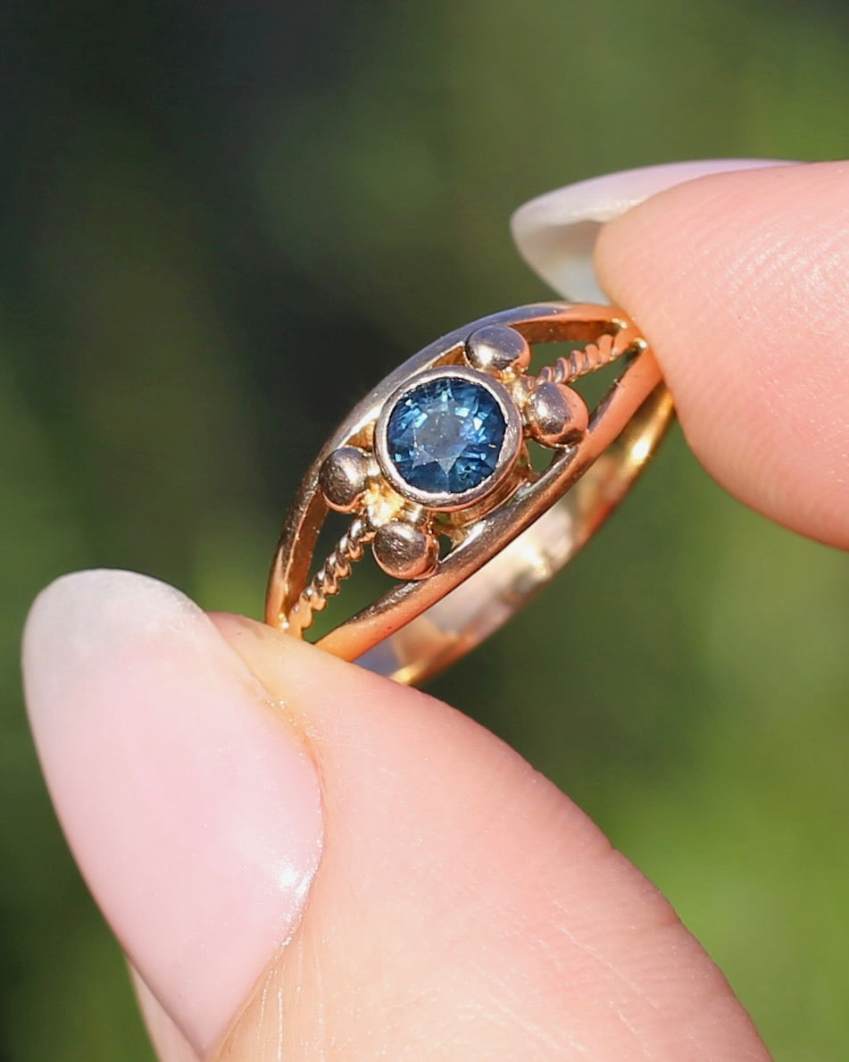 Bezel Set Blue Sapphire in Rose Gold Ring, 9ct Rose Gold, size K or 5.5, 2.30g