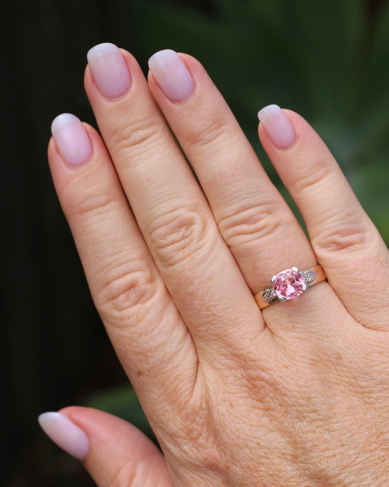 1.62ct Natural Pink Tourmaline in 1970s Mixed Metal Setting with Diamond Side Stones, size P or 7.5, 4.34g