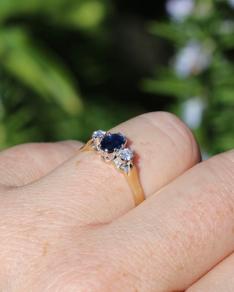 Sapphire and Diamond Trilogy, 9ct Yellow Gold and Palladium, size P or 7.75, 2.32g