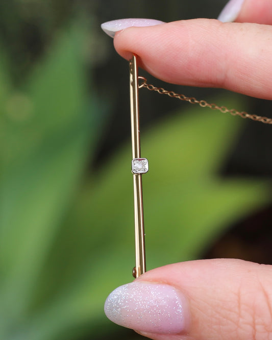 Antique 15ct Knife Edge Brooch with Old Cut Diamond, 15ct Old Gold with Platinum Top Setting, 2.65g