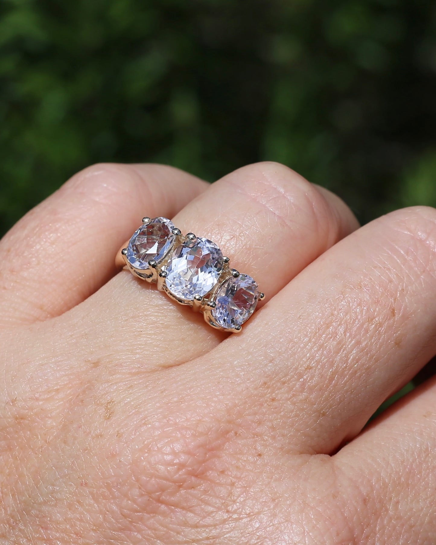 Oval Trilogy Rock Crystal Ring, 9ct Yellow Gold, size Q1/2 or 8.5, 5.59g