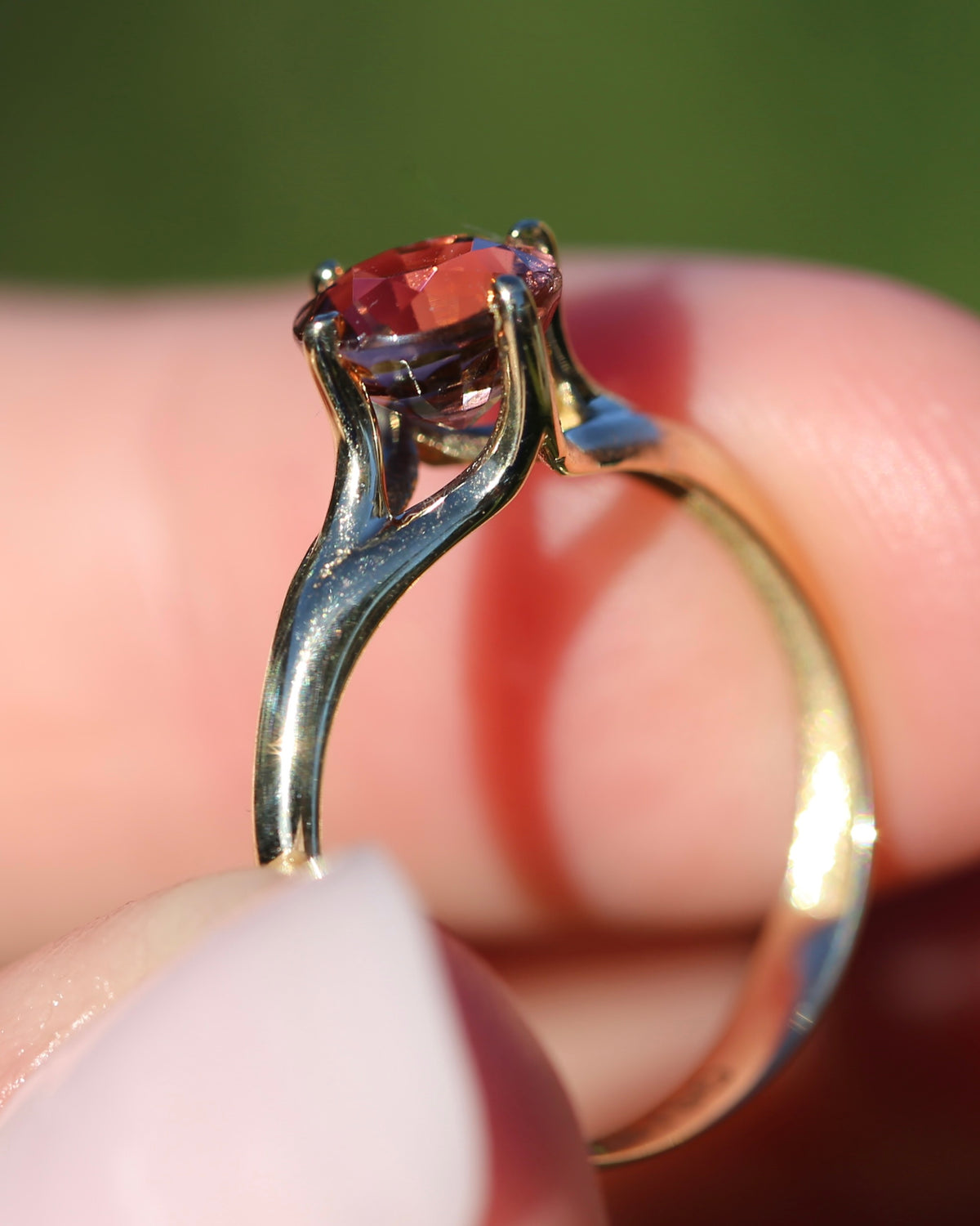 1.4ct Natural Peachy Orange Tourmaline Ring, 9ct Yellow Gold, size N1/2 or 7, 1.51g