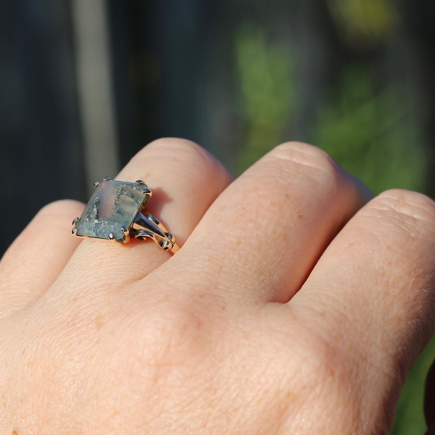 4.95ct Emerald Cut Moss Agate Ring with Fabulous Double Claws, 9ct Older Rosey Gold, size N1/2 or 6.75