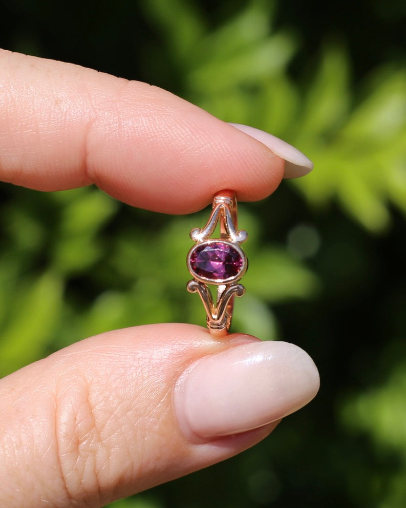 1996 Australian Made Bezel Set Rhodolite Garnet, 9ct Rose Gold, size O or just over 7, 2.60g