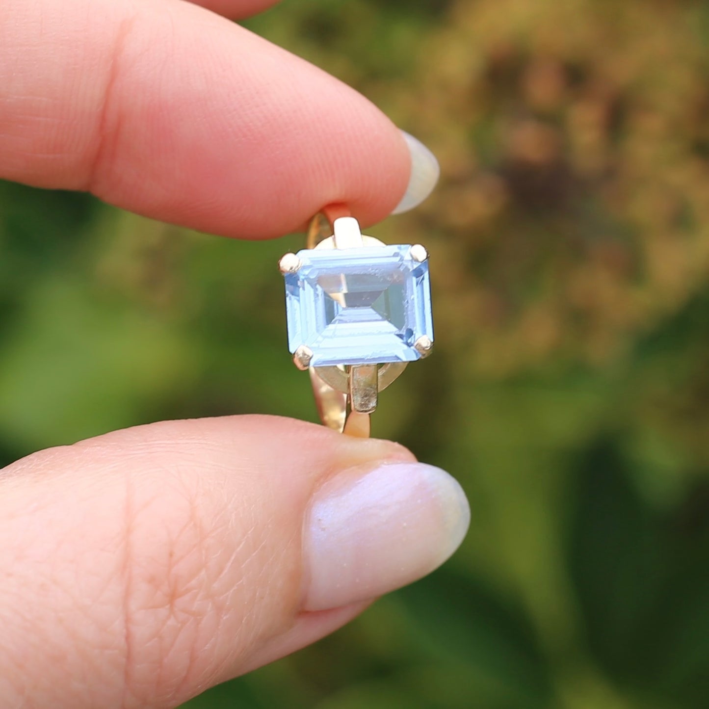 Emerald Cut Synthetic Blue Spinel in Gorgeous Art Deco Setting, 14ct Yellow Gold, size O or 7.25