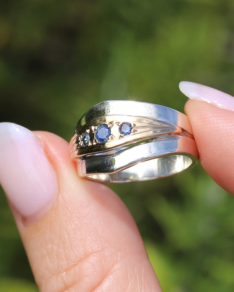 Mixed Metal Wide Band Featuring 3 Rubyvale Sapphires Mined in 1992, Sterling Silver and 14ct Yellow Gold, size O or just over 7 (fits more like an M1/2 or N), 6.81g
