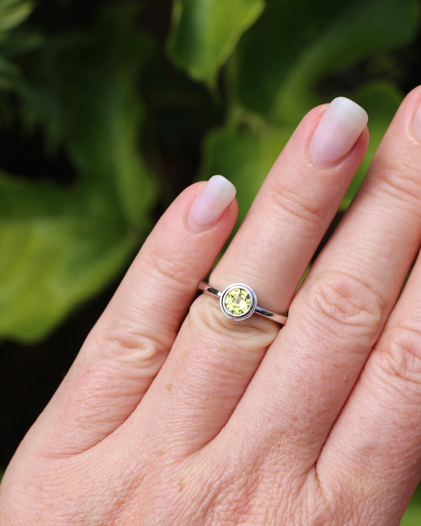 Old Cut Yellow Sapphire in 18ct White Gold Bezel Set Ring, 18ct Yellow Gold, size L or just under 5.75 , 4.48g, with valuation