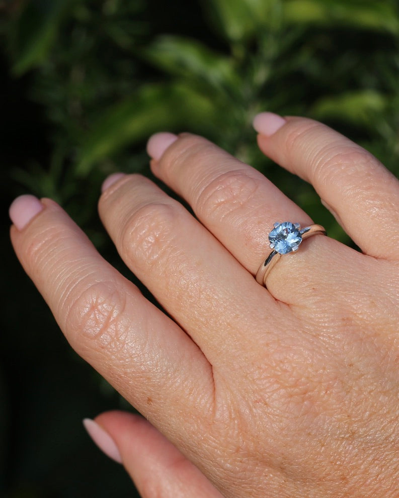 1ct Natural Aquamarine Cushion Cut Ring, Silver, size M1/2 or 6.5, 2.63g