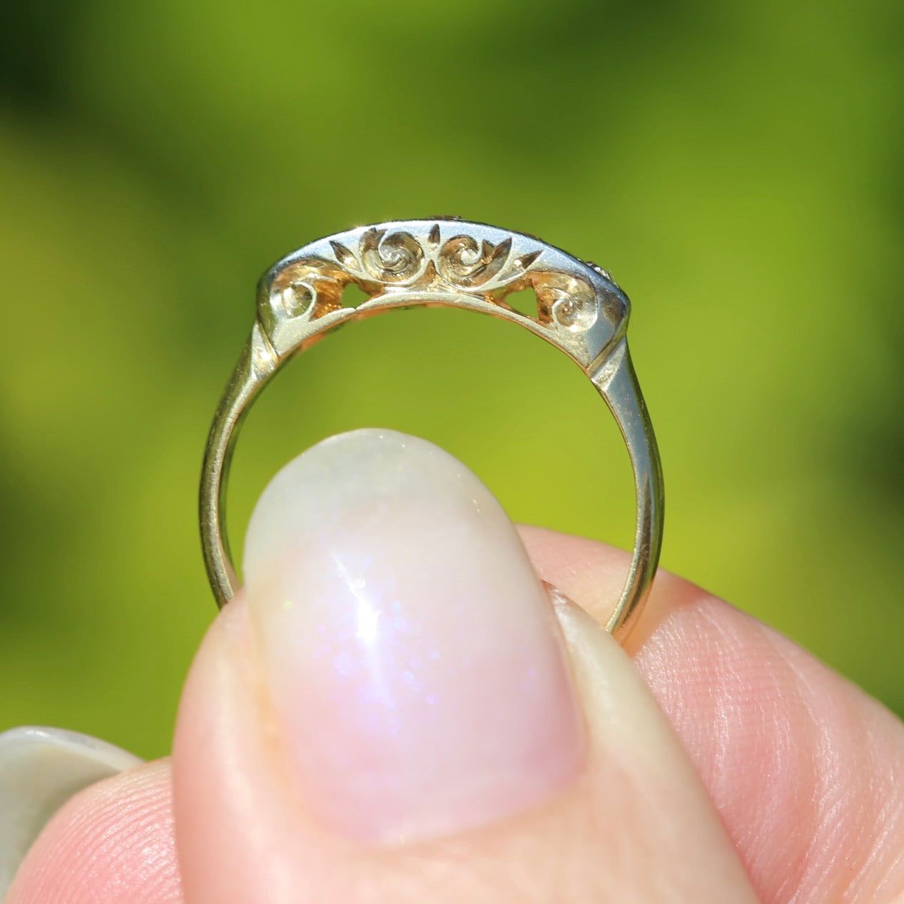 1930s Old Cut 5 Stone Diamond Ring, Platinum and 18ct Yellow Gold, size L or 5.75