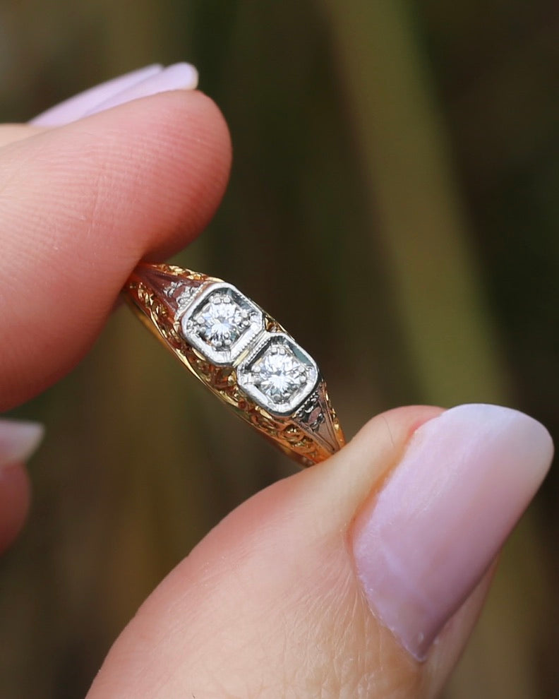 Circa 1910 Antique Toi Et Moi Transitional Cut Diamond Ring, 18ct Yellow Gold and Platinum, size N or just over 6.5, 2.42g, with valuation