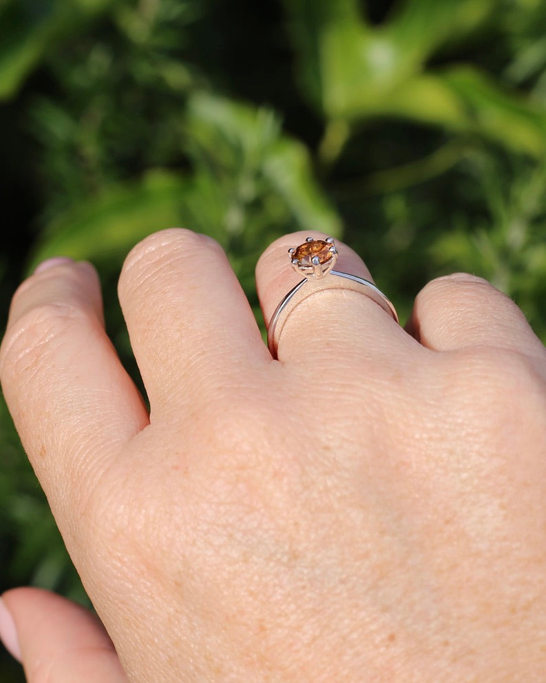 1.9ct Australian Zircon Solitaire, 6 claw set Sterling Silver, size P1/2 or 8, 3.0g
