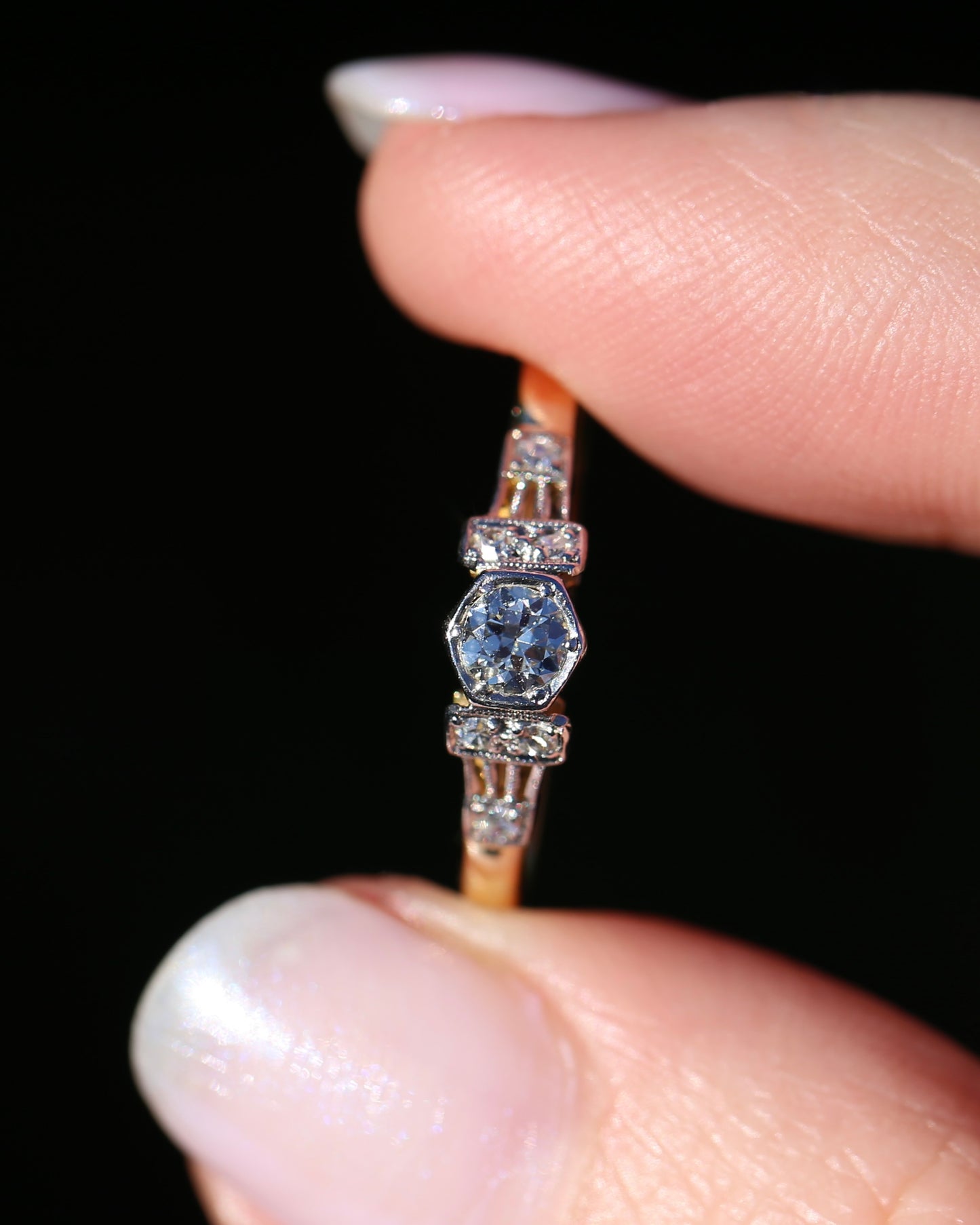 Hexagonal Grain Semi Modern Cut Diamond and Single Cut Diamond Shoulders Ring, 18ct White and Yellow Gold, size P1/2 or 8, 2.58g, with valuation