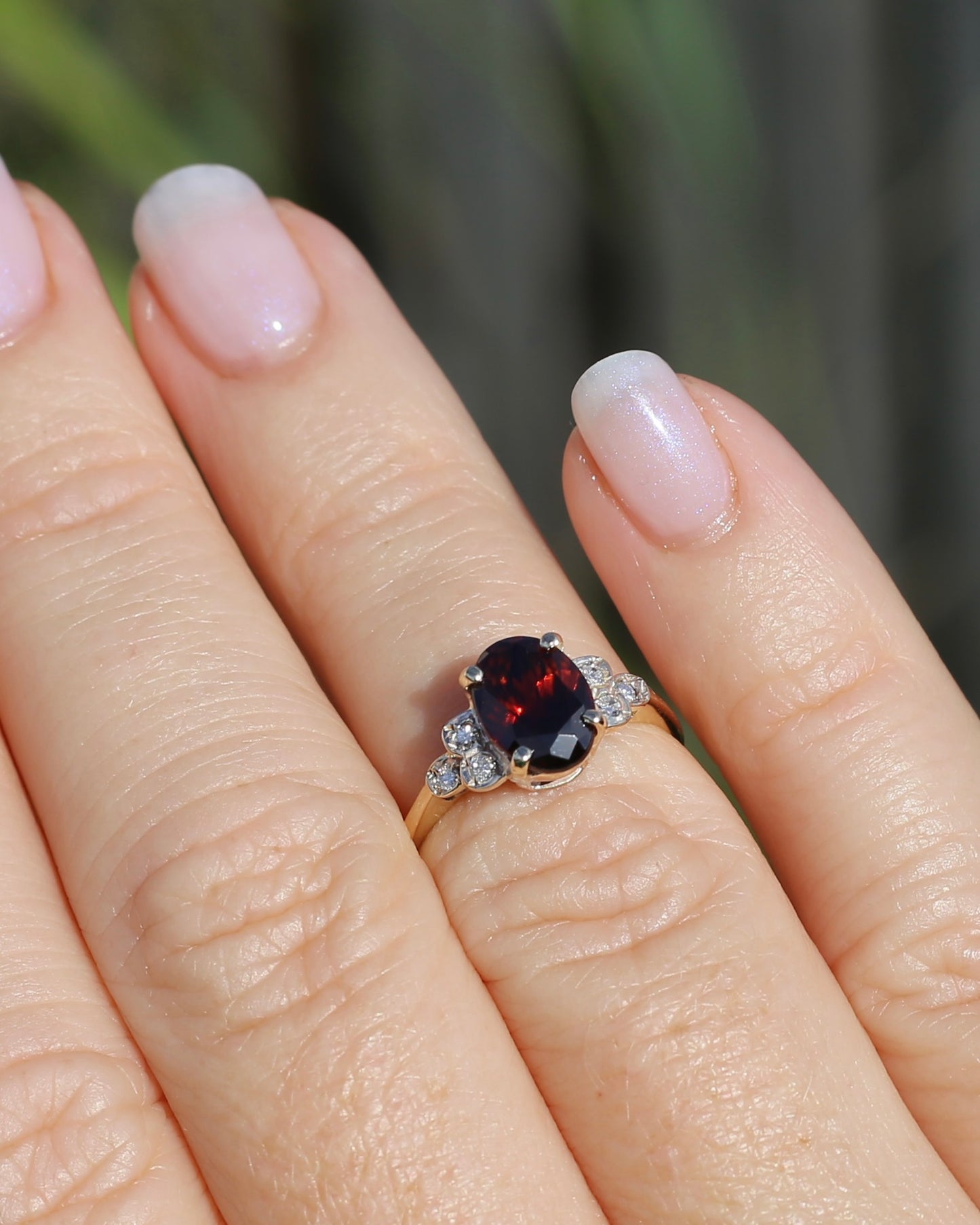 2.45ct Deep Red Whisky Zircon and Diamond RIng, 9ct Yellow Gold, size L or 5.75, 2.33g