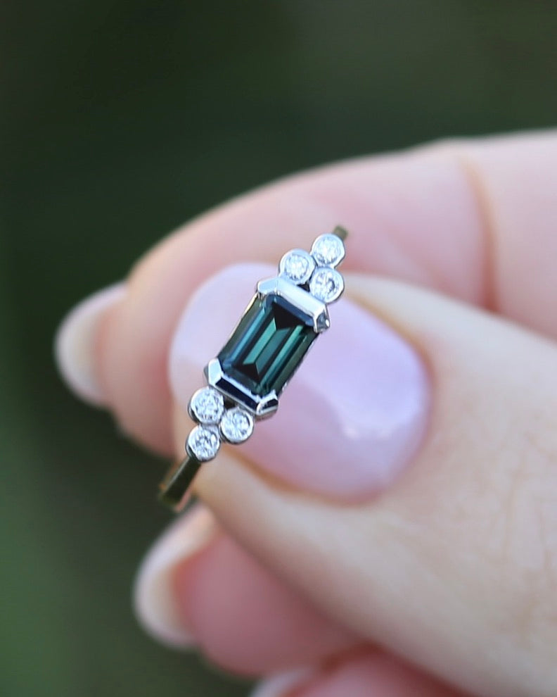 Vintage East West Set Natural Sapphire and Diamond Ring, 18ct Yellow and White Gold, size O or 7.25, 3.36g, with valuation