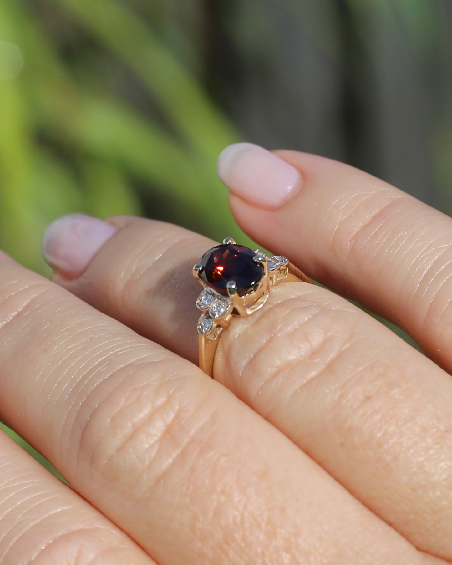 2.45ct Deep Red Whisky Zircon and Diamond RIng, 9ct Yellow Gold, size L or 5.75, 2.33g
