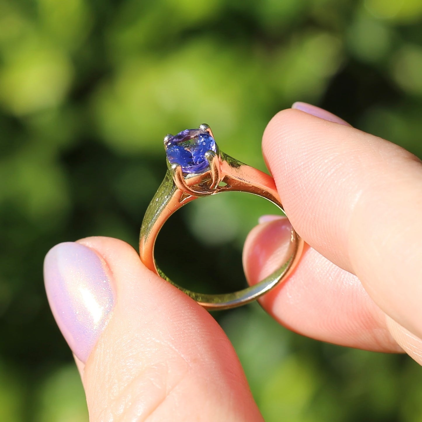 1.25ct Oval Tanzanite Ring, 14ct Yellow Gold, size N or just over 6.5