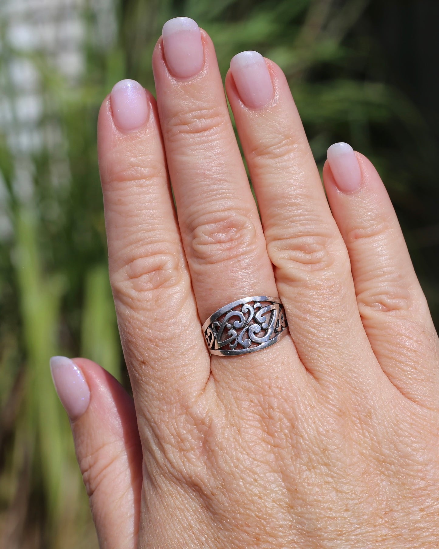 Hand Carved Flat Swirl J Ring, Sterling Silver, size R or 8.5 - fits more like a Q1/2 due to width, 3.78g