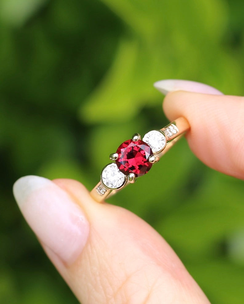East African Rhodolite Garnet and Diamond Dais Trilogy, 9ct Yellow Gold, size S or 9.25