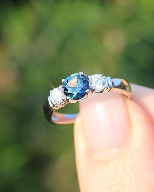 Unheated Eye Clean Parti Sapphire and Natural Diamond Trilogy, 9ct White Gold, size O1/2 or 7.5, 3.01g, with valuation