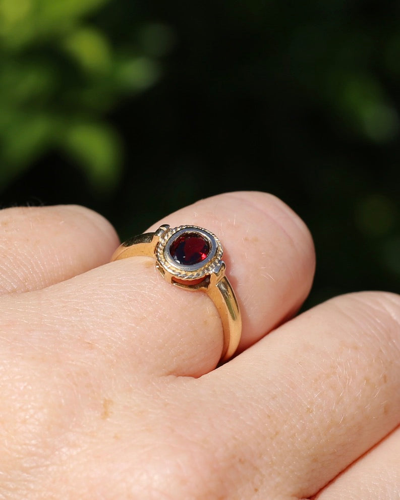 Bezel Set Garnet, 9ct Yellow Gold, size N or just over 6.5, 2.20g