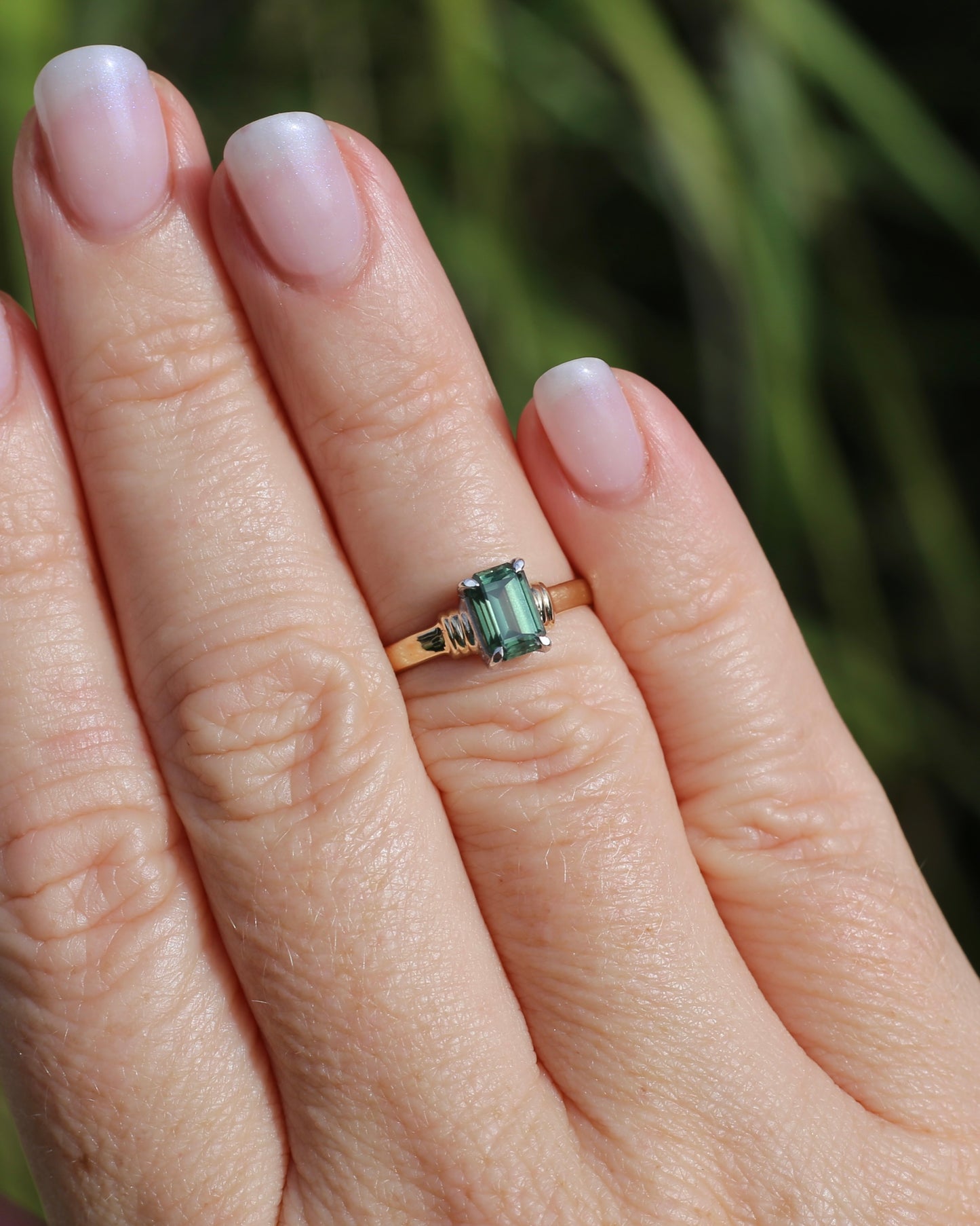 1.3ct Natural Green Emerald Cut Sapphire, 9ct White and Yellow Gold, size K1/2 or 5.5, 2.0g