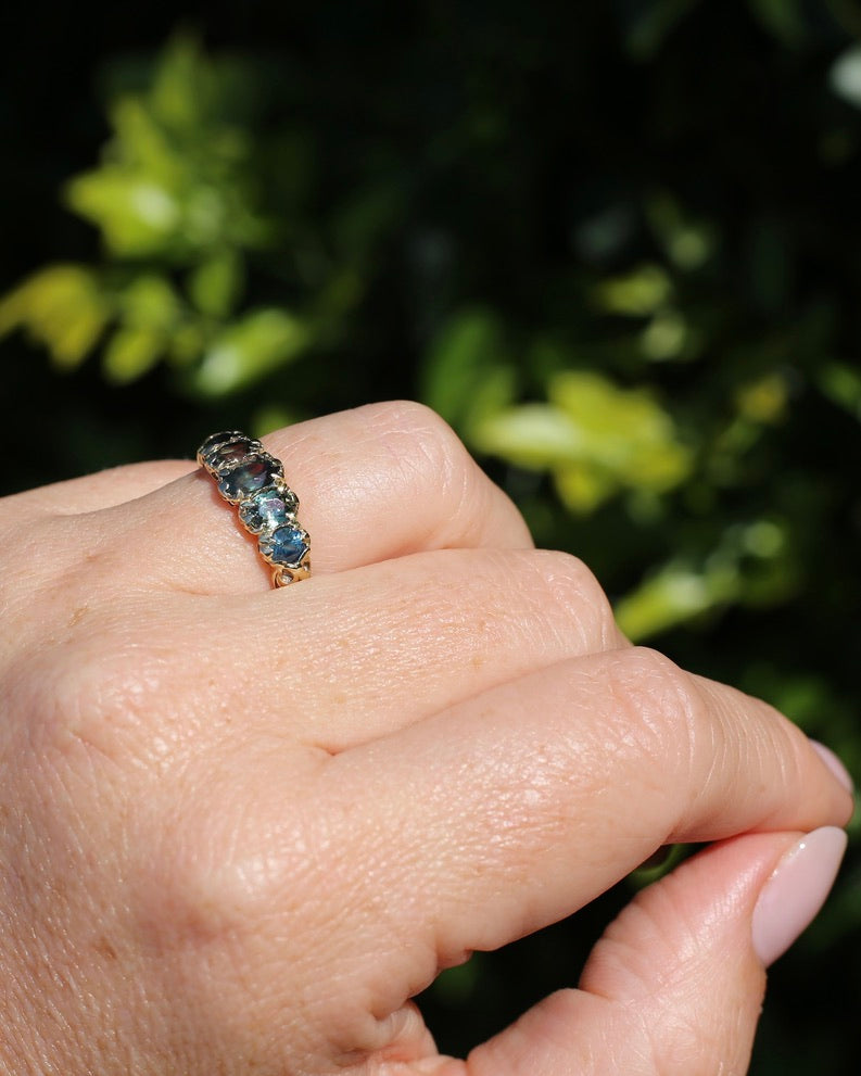 2.08ct Parti Sapphire Five Stone Ring,London Made 1989 9ct yellow Gold, size P1/2 or 8, 3.07g