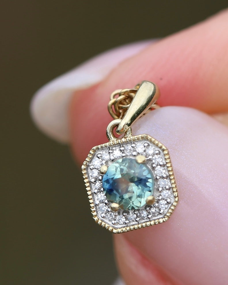 4mm Parti and Diamond Pendant, 9ct Yellow and White Gold, 0.52g