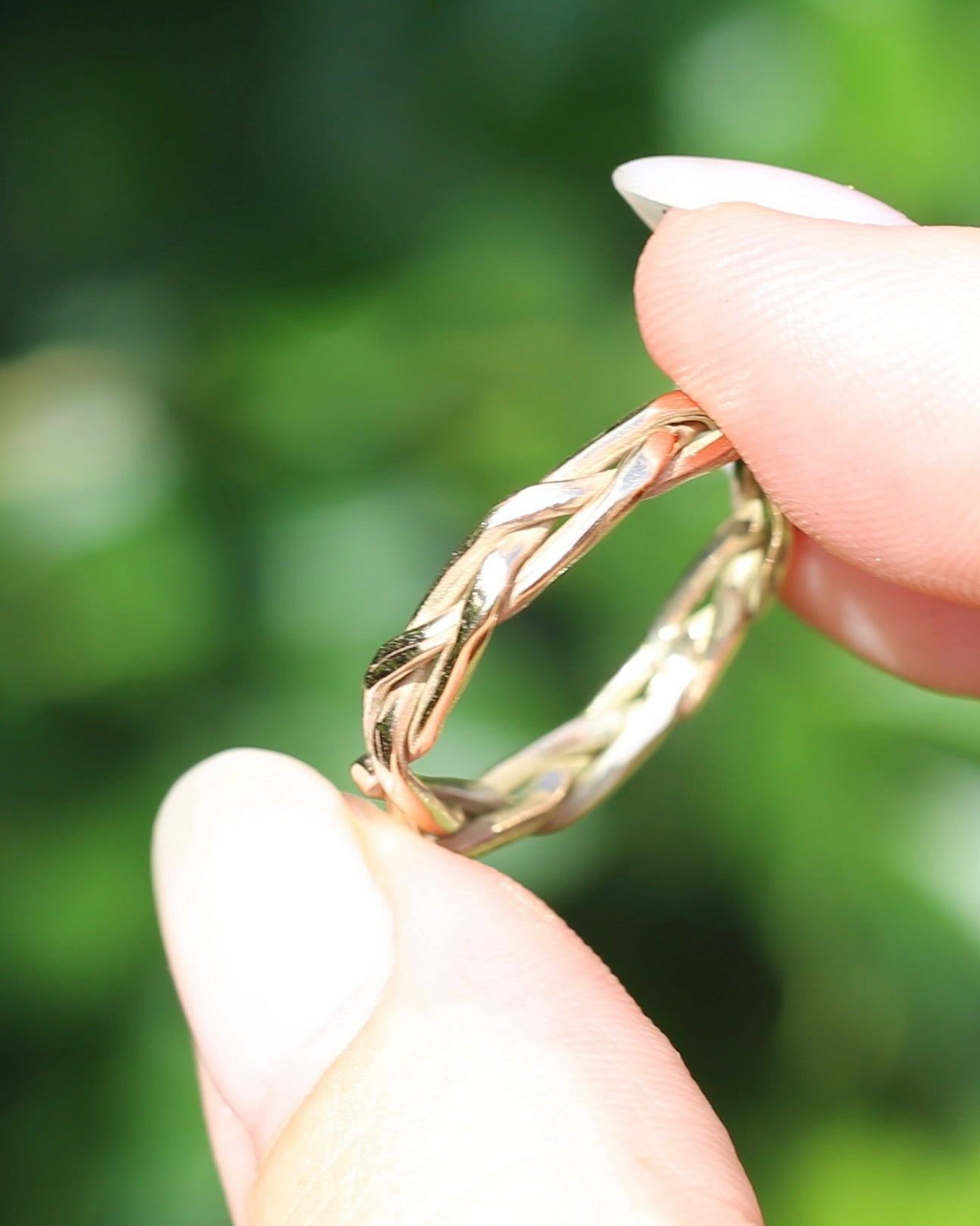 Reclaimed 9ct Yellow Gold Plaited Band, size 8.75 or just over R