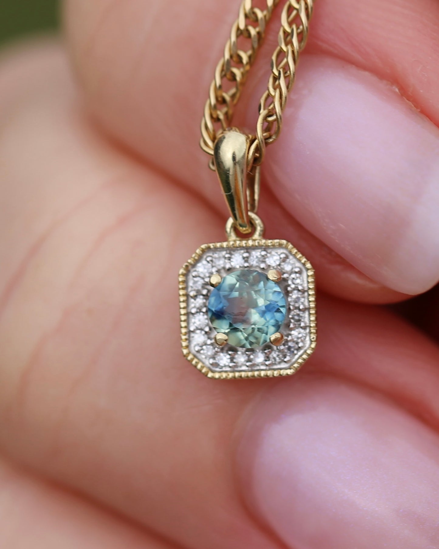 4mm Parti and Diamond Pendant, 9ct Yellow and White Gold, 0.52g