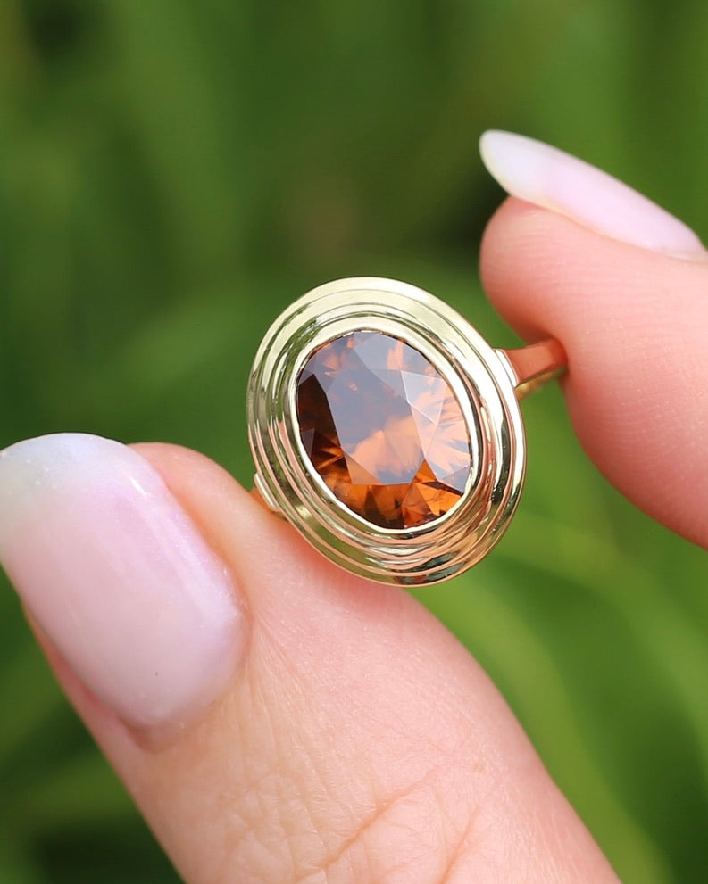 5.08ct Bezel Set Tiered Zircon Ring, 9ct Yellow Gold, size P or 7.5, 14ct Yellow Gold, 4.06g