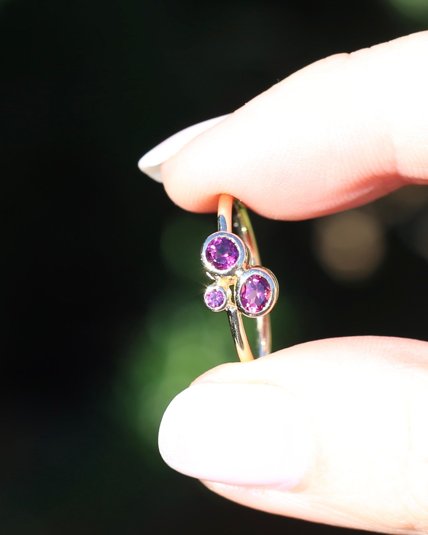 Rhodolite Garnet Three Stone Modern Bezel Set Bubble Trilogy, 9ct Yellow Gold, size O or 7.25, 1.75g