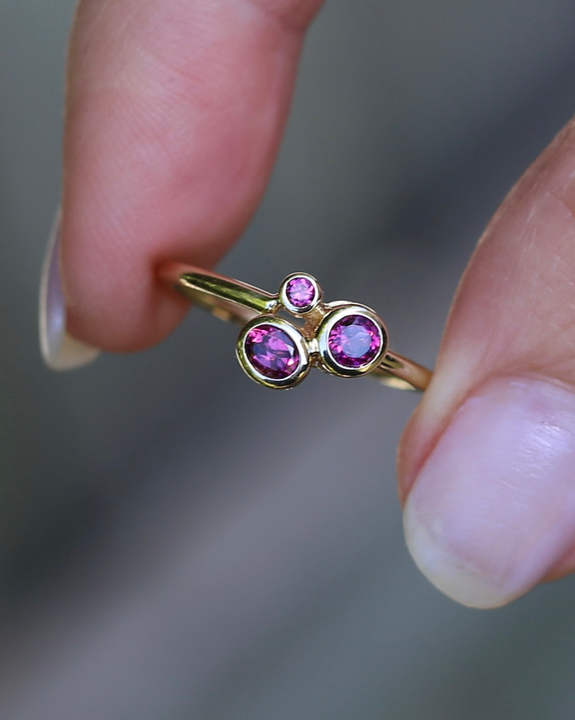 Rhodolite Garnet Three Stone Modern Bezel Set Bubble Trilogy, 9ct Yellow Gold, size O or 7.25, 1.75g