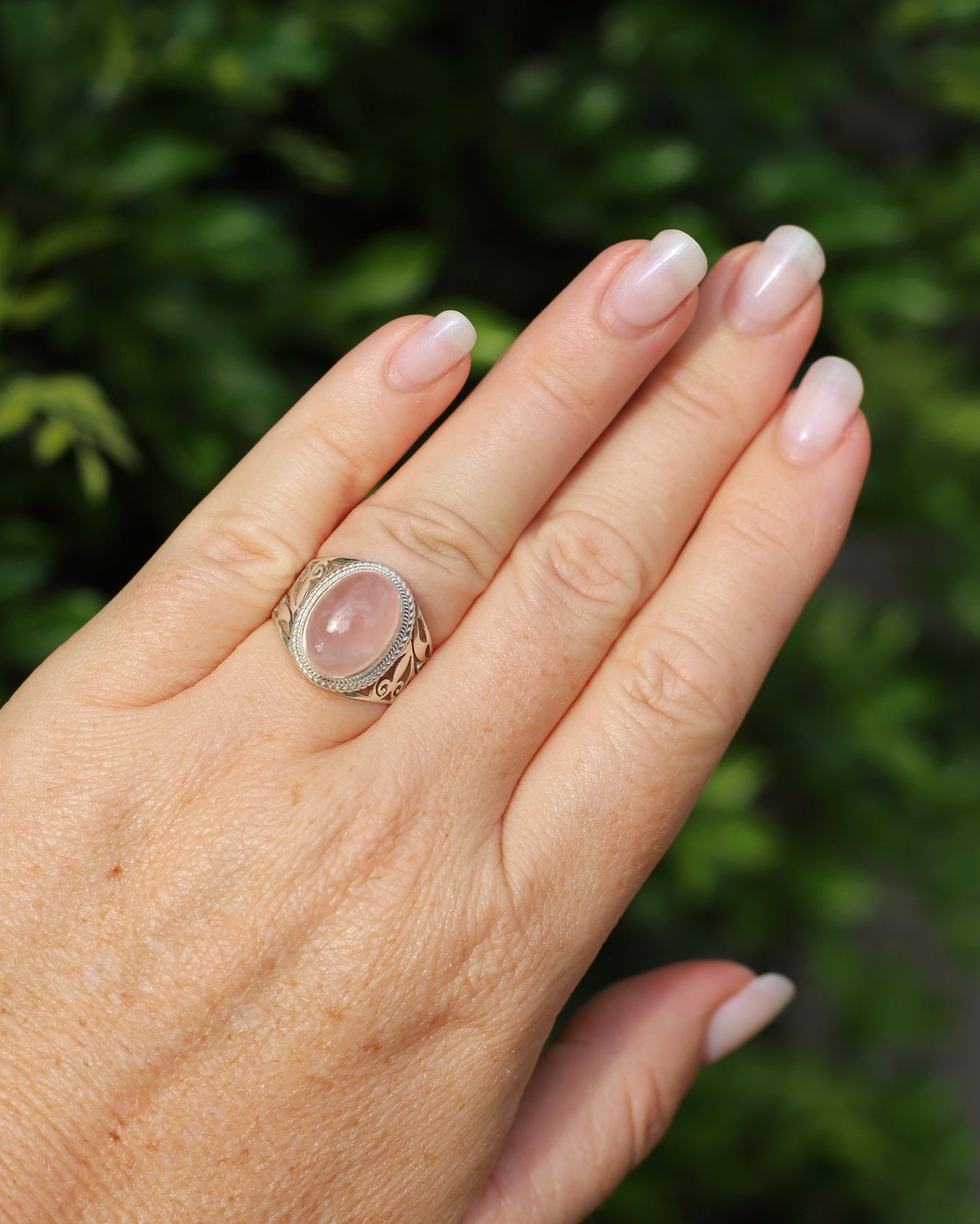 Rose Quartz Cabochon Ring, Sterling Silver, size P or 7.5 - fits more like an O or 7.25, 6.3g
