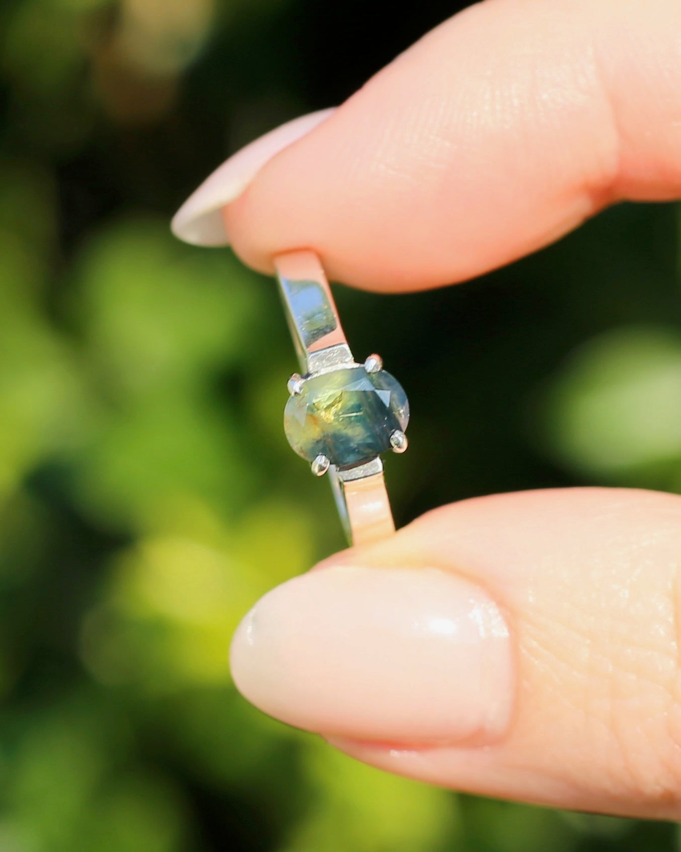 Bi Colour Natural Sapphire, Sterling Silver, size O or 7.25