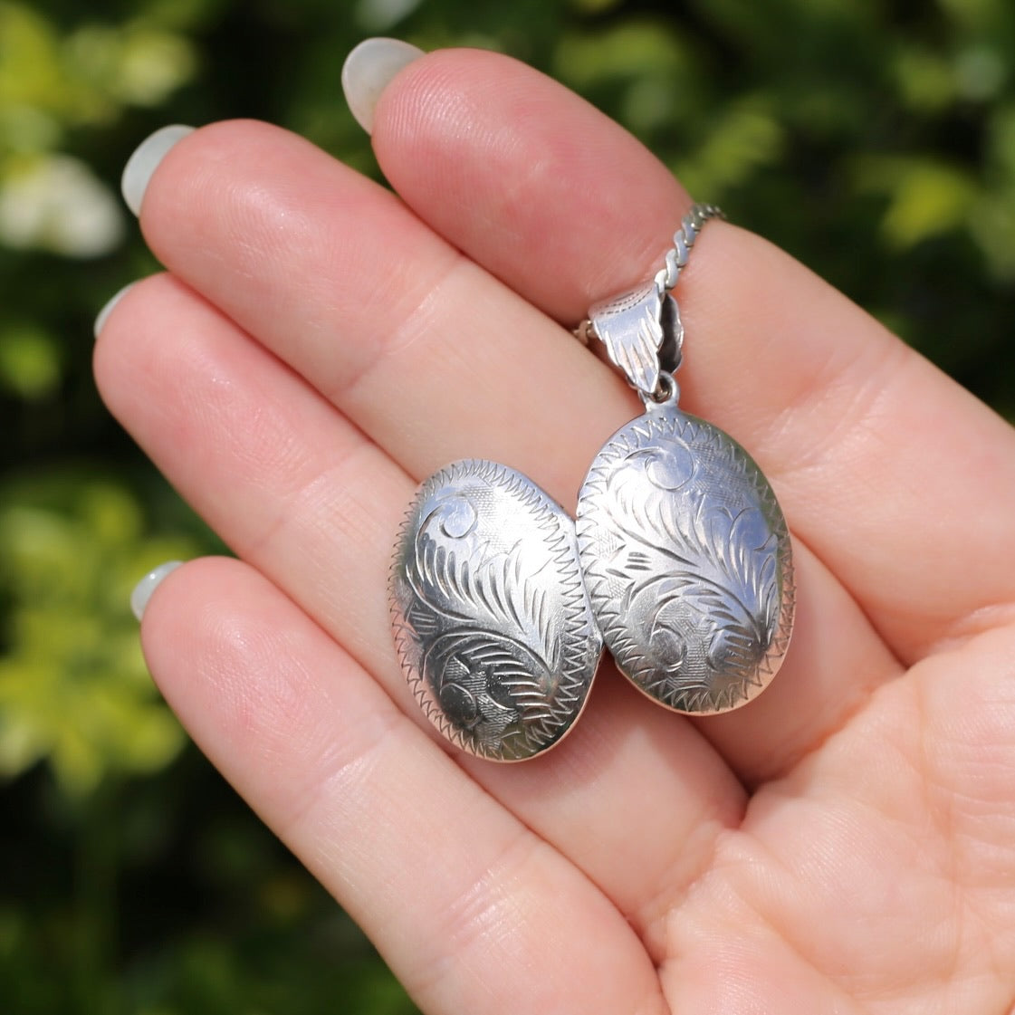 Vintage Engraved Silver Locket that opens, sterling silver