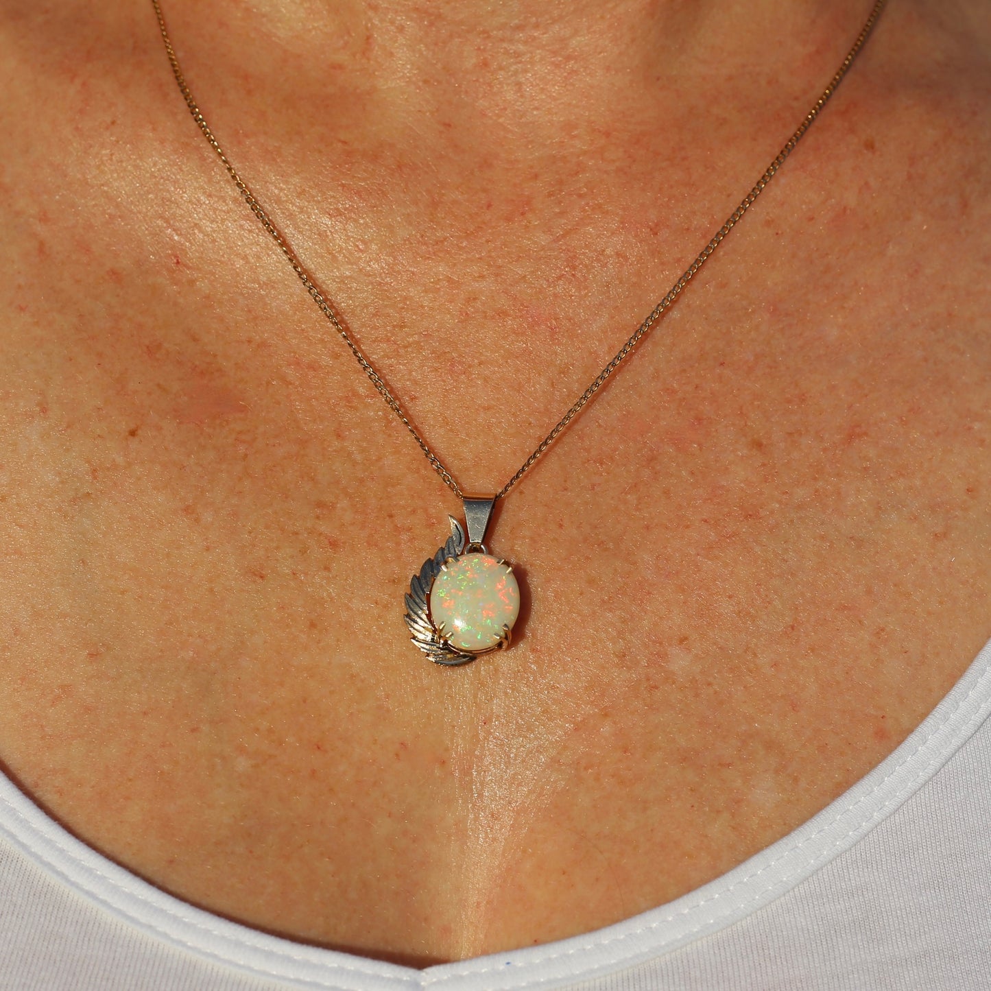 Solid White Opal and 9ct Gold Pendant, on 9ct Gold Chain, 50cm, 6g total weight