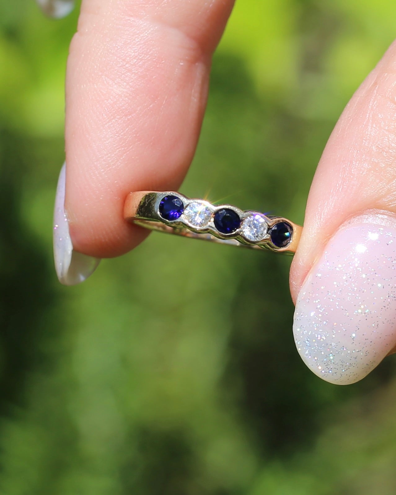 Second Glance - Five Stone Sapphire and Diamond Semi Bezel Ring, 9ct Yellow Gold, approx size N or 6.75 with Arthritis Balls, 2.42g