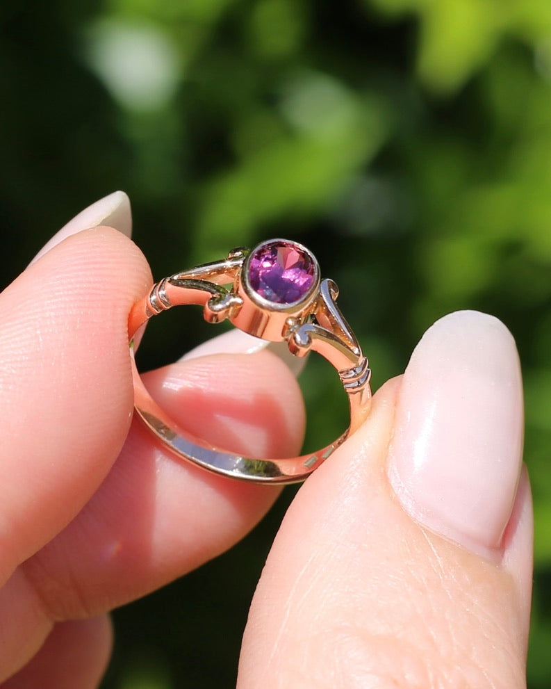 1996 Australian Made Bezel Set Rhodolite Garnet, 9ct Rose Gold, size O or just over 7, 2.60g