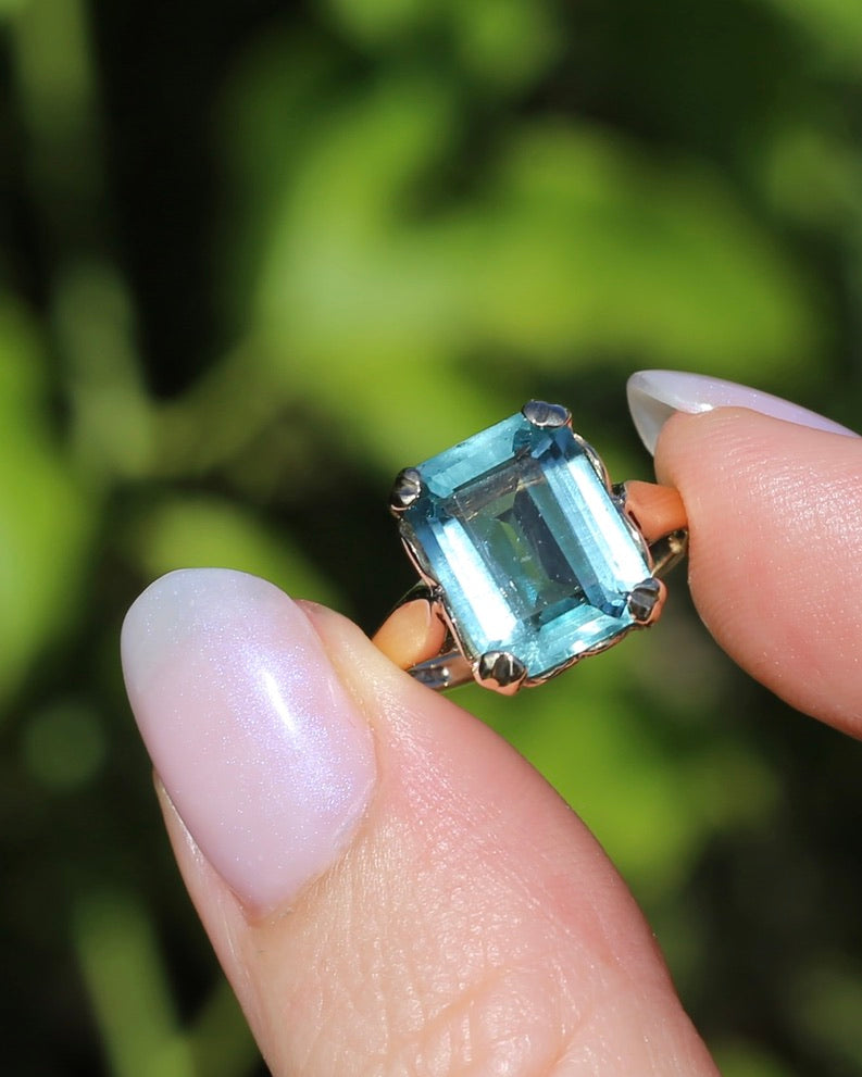 Second Glance - Natural 4.3ct Emerald Cut Aquamarine in Vintage 1963 London Made Ring, 9ct Yellow Gold, size K1/2 or 5.5, 3.04g