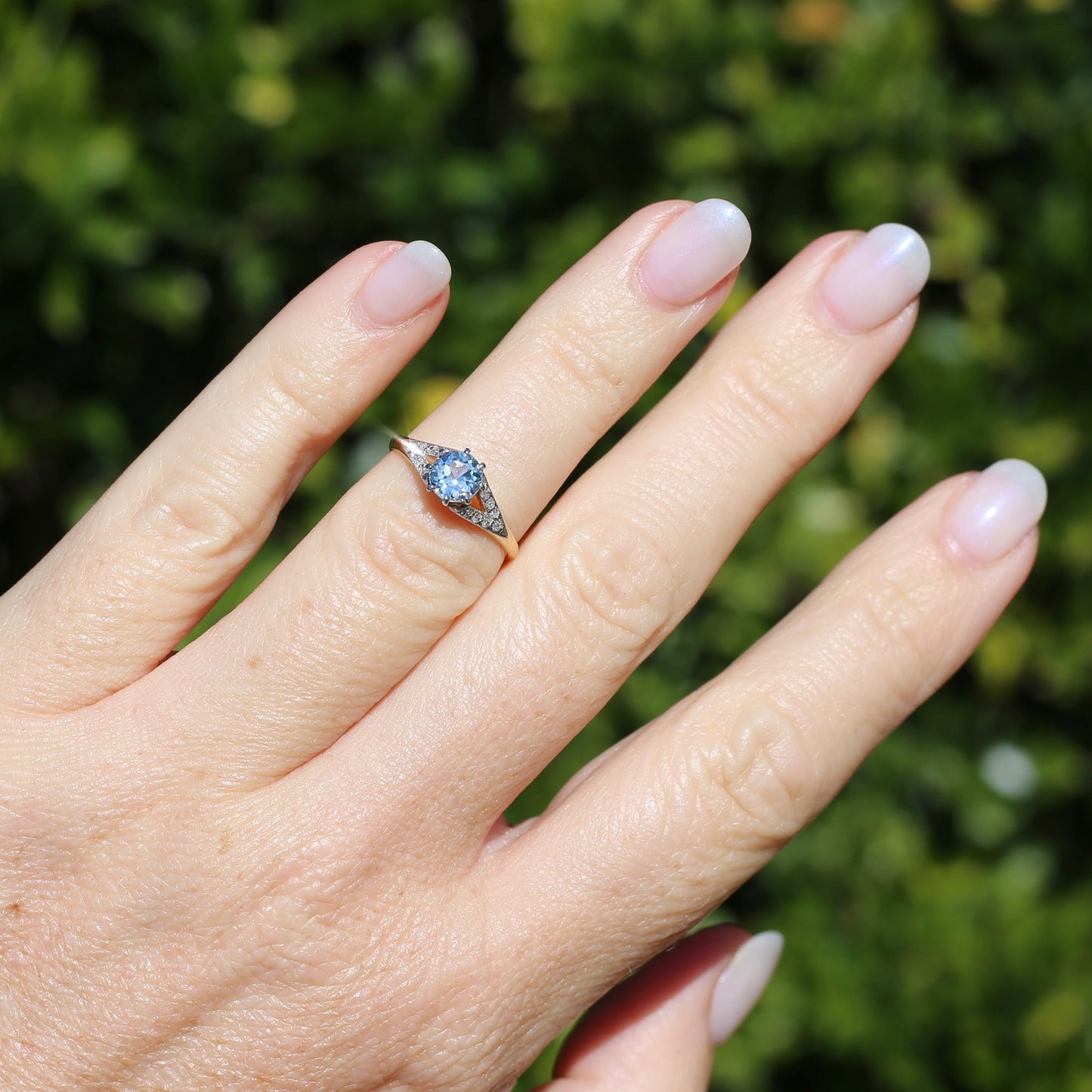 Pristine Early Australian 1930s Dunklings Blue Zircon & Diamond RIng, size L or just over 5.5